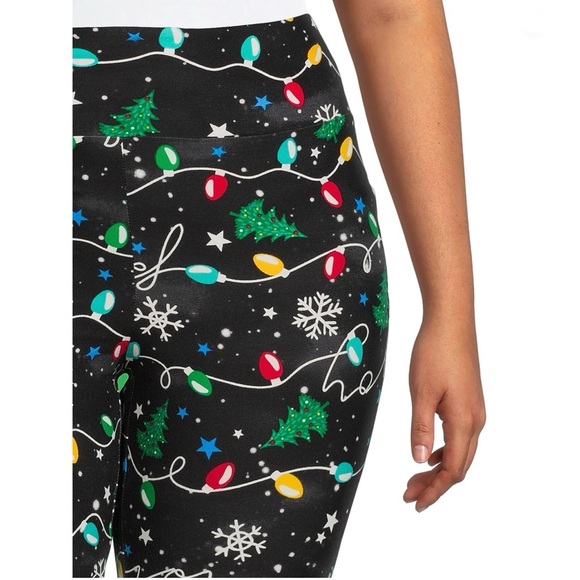 Women's Plus Size Holiday Print Legging-2 pack - Picture 3 of 5